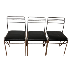 Trois chaises chromées - skai