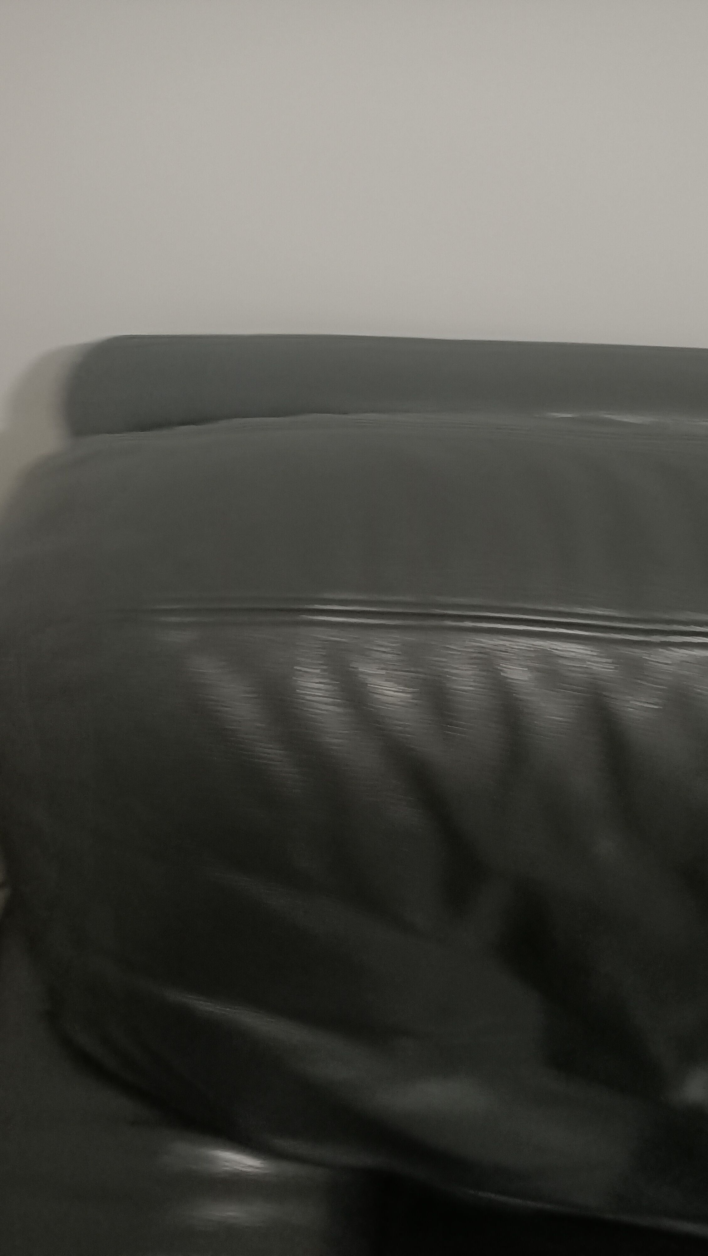 Black leather armchair Natuzzi