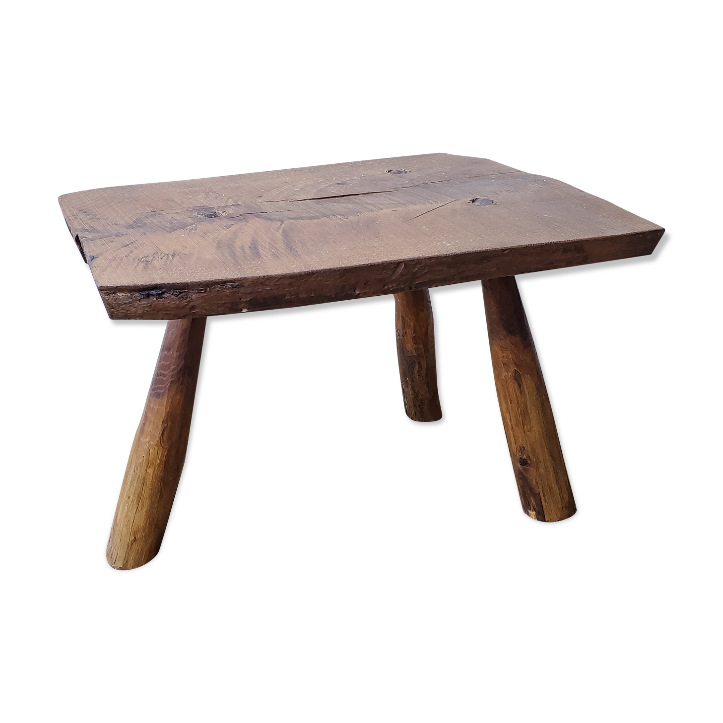 Tripod coffee table