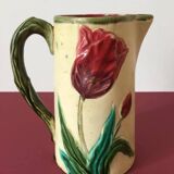 Old slip pitcher
