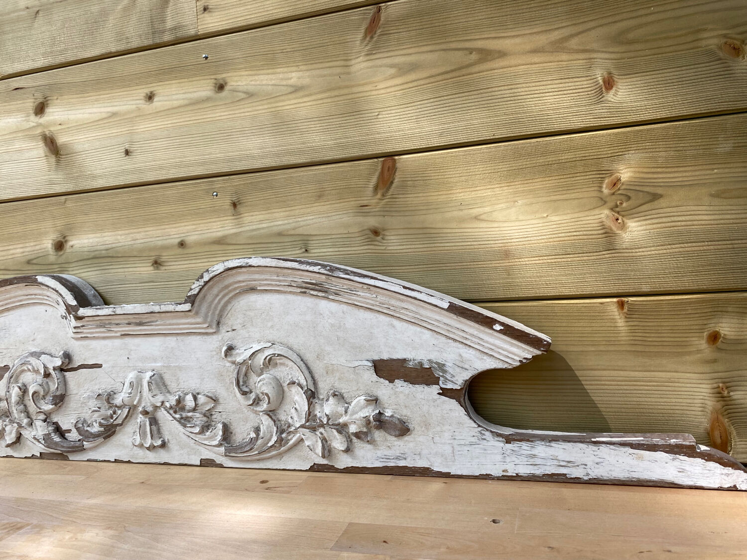Patinated wooden pediment
