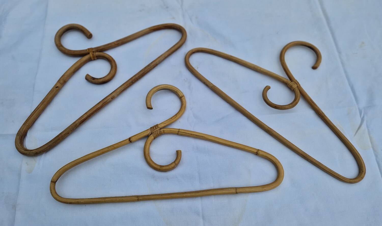 Set of 3 rattan wicker hangers