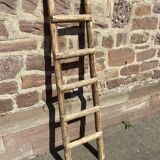 Vintage 1900s towel rack ladder