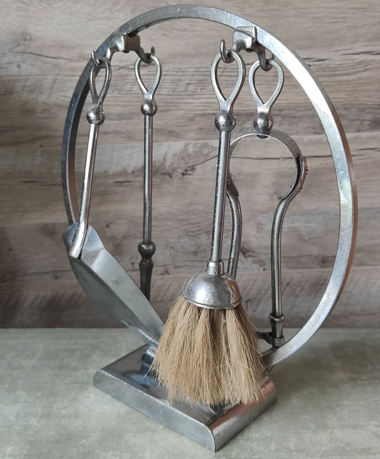 Vintage fireplace table servant