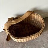Woven wicker harvest basket