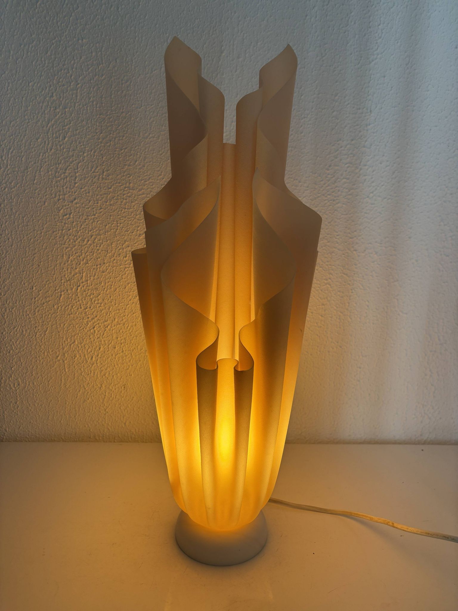 Vintage 1970 Athéna lamp by Georgia Jacob, draped in salmon - 50 cm