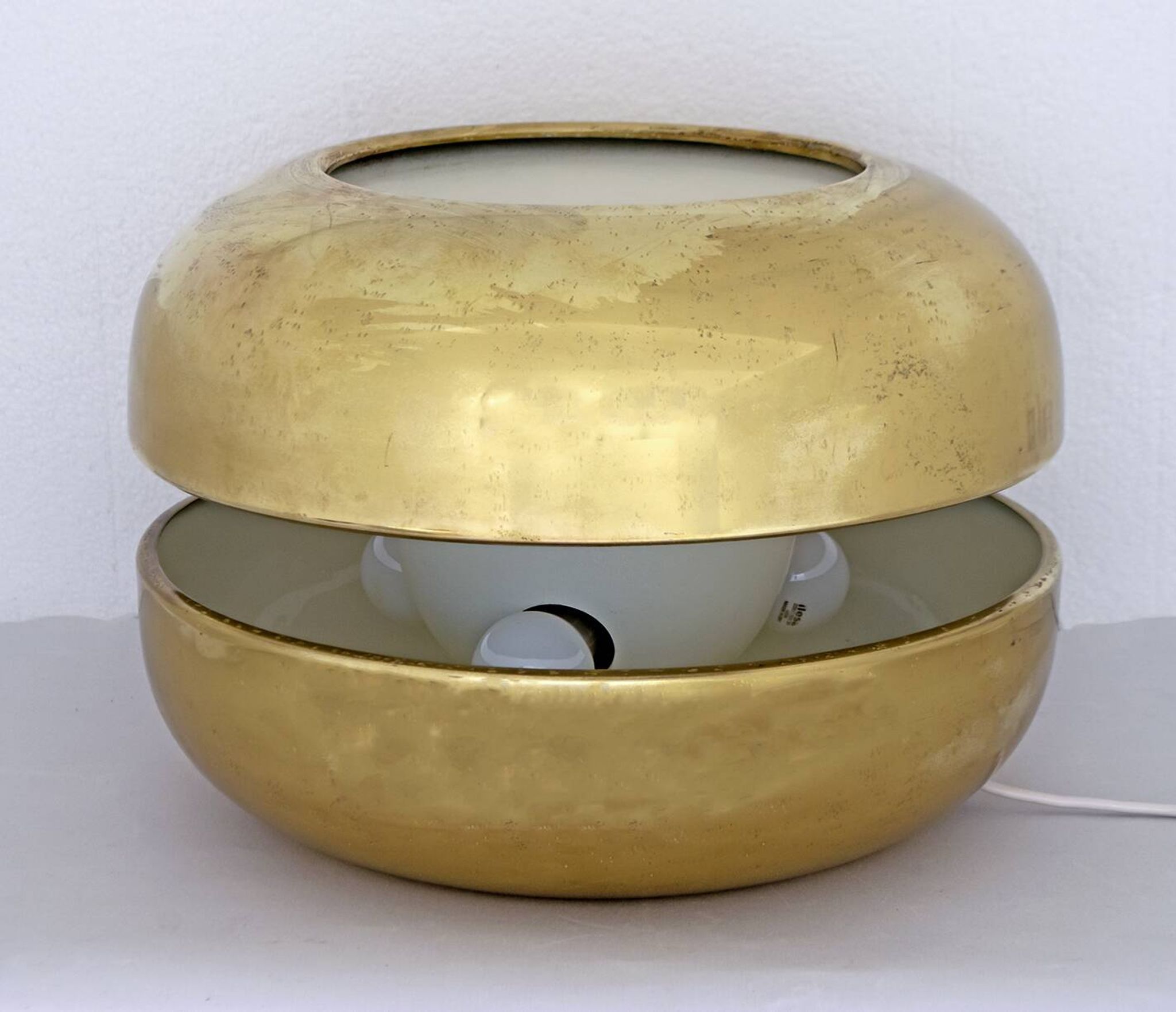 Luciano Frigerio Italian Table Lamp Vibrated Brass "Ballata Alta", 1974