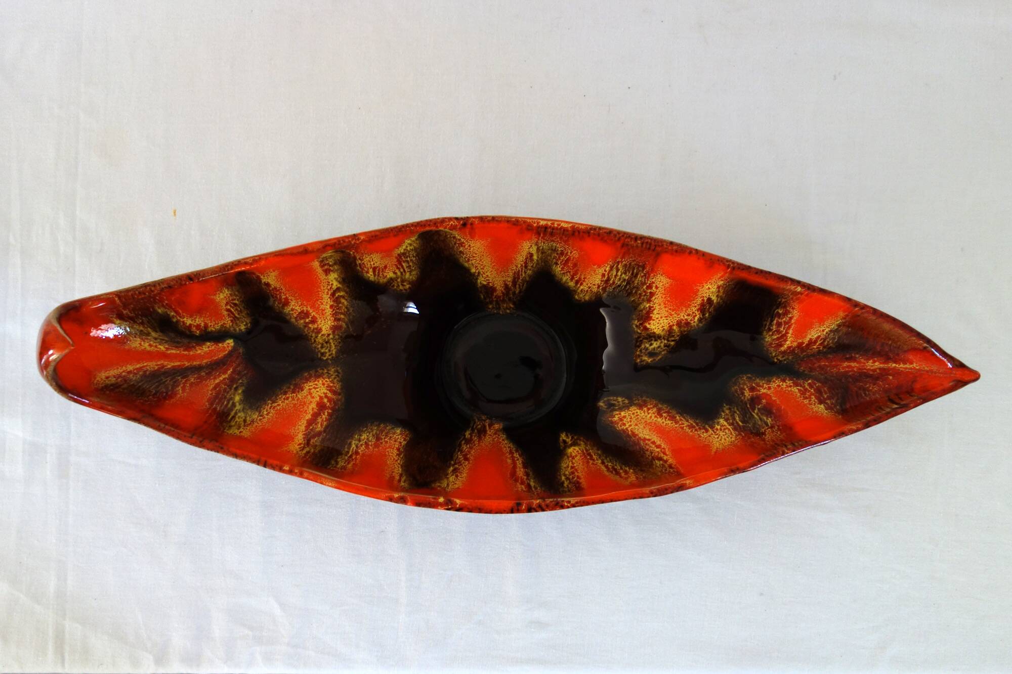 Huge fruit bowl signed Luc, Vallauris, 1950s/1960s