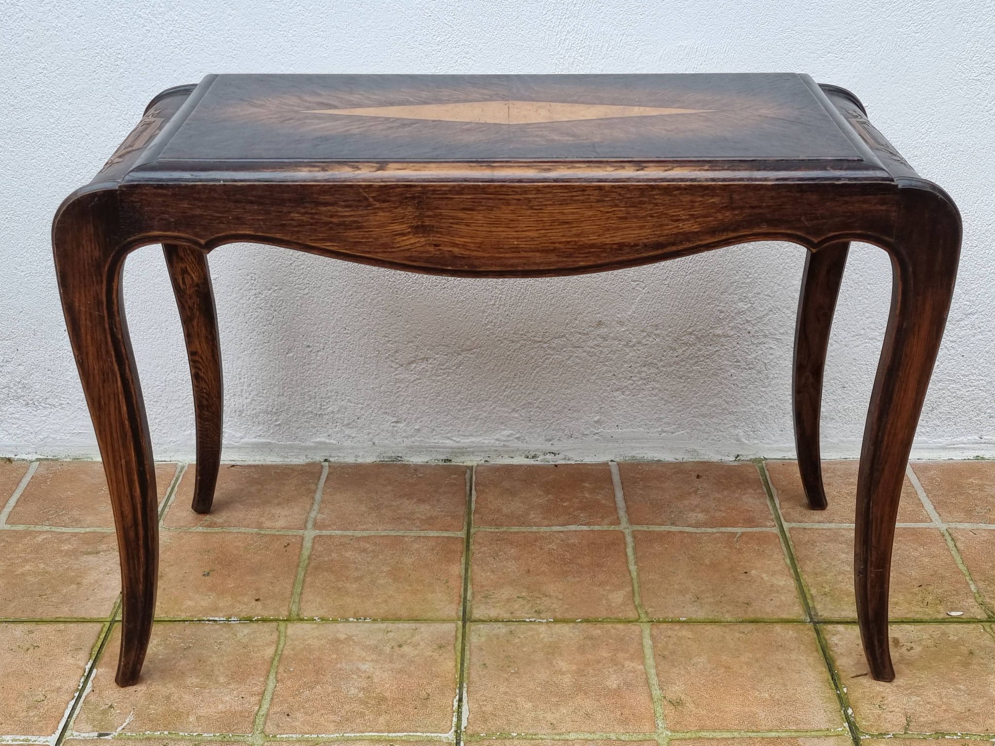 Vintage coffee table in marquetry wood, Louis XV style, 70 x 34 x 52 cm