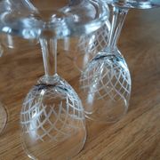 8 petits verres à liqueur vintages
