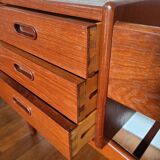 Scandinavian teak planter by Arne Wahl Iversen