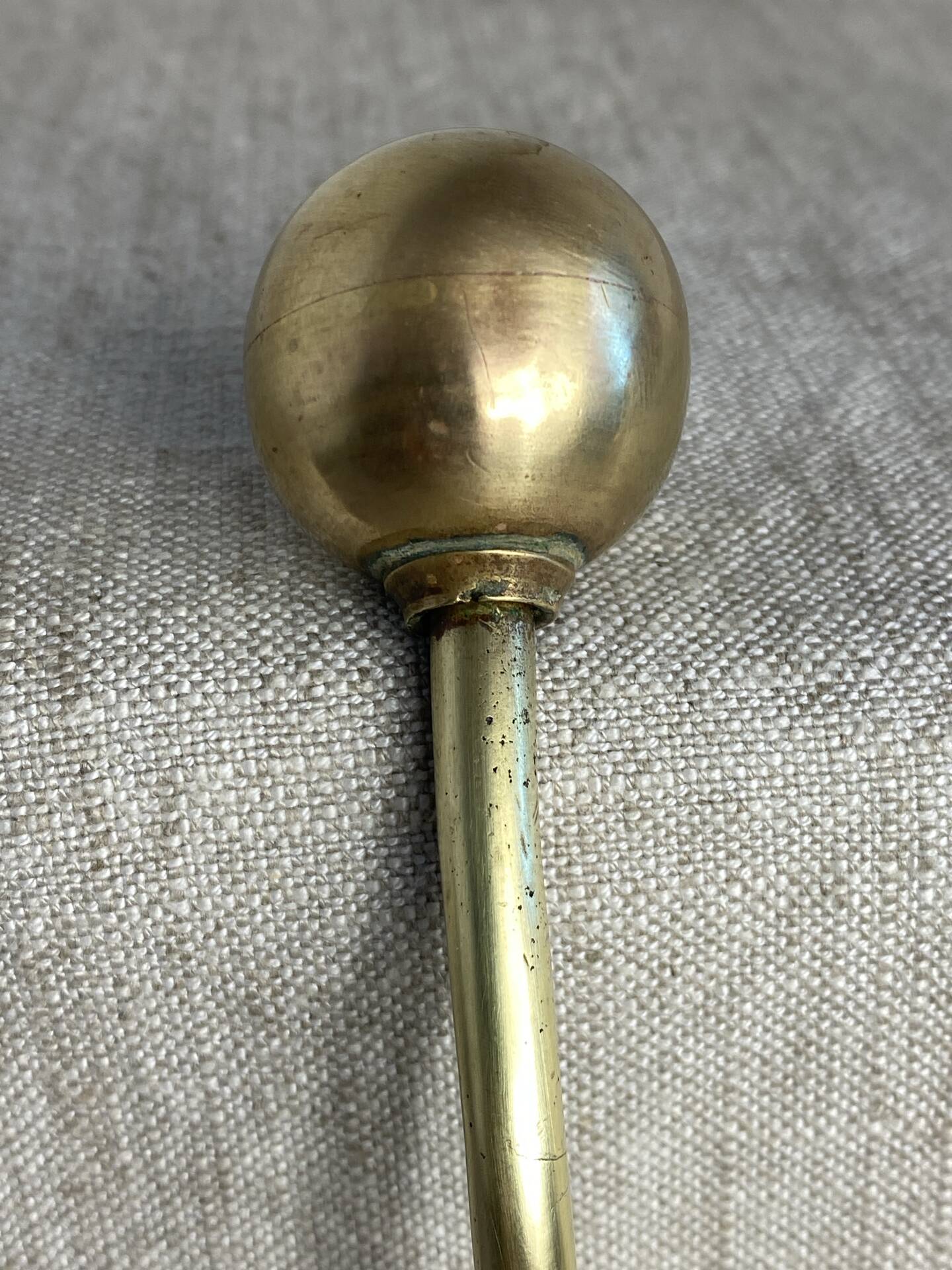 Pair of ball and hook coat hooks in brass