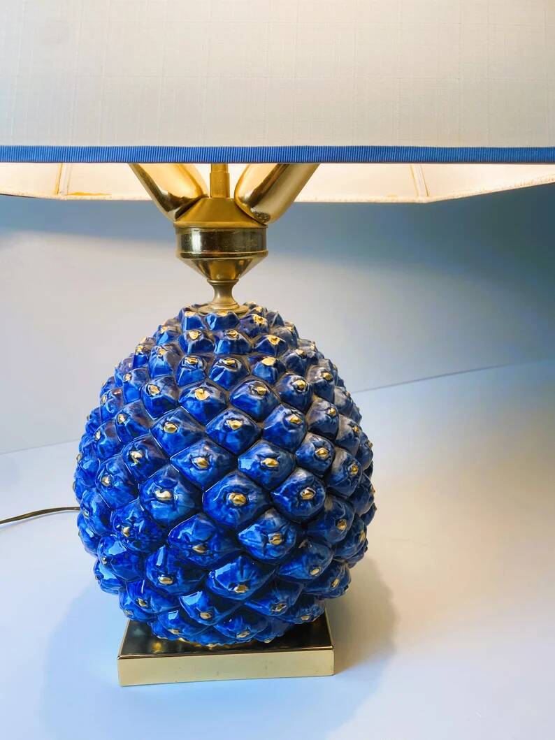 Mid-century Italian ceramic pineapple lamp