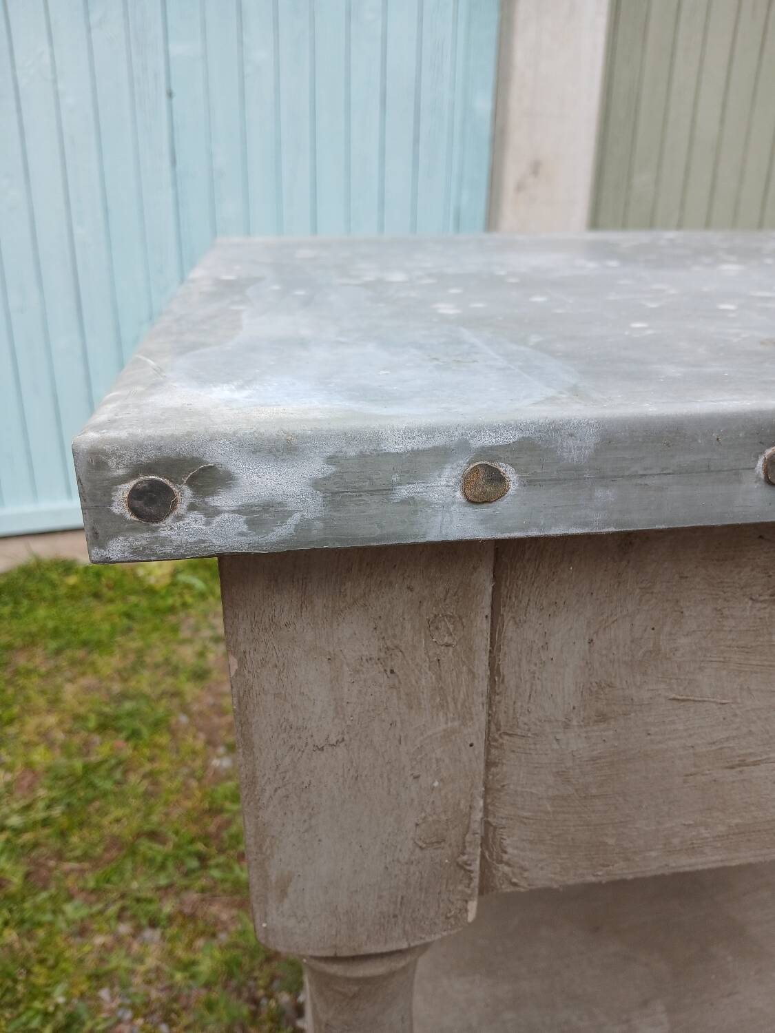 Grand meuble style drapier en bois et zinc