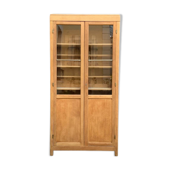 Armoire parisienne vitrée chêne brut massif 1950