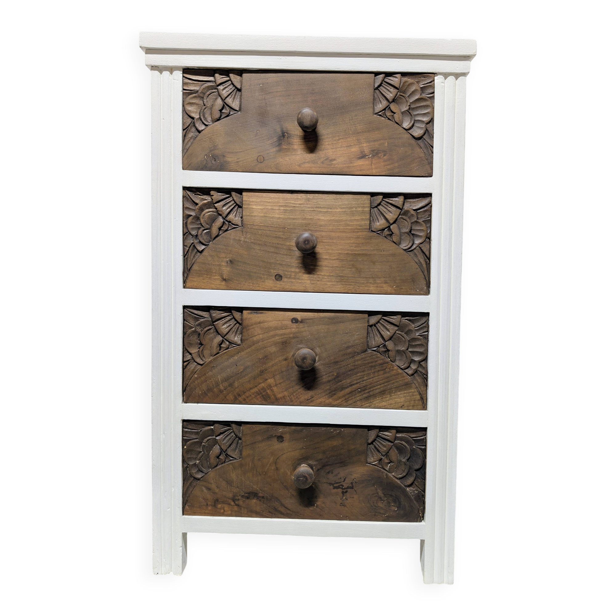 Small chest of drawers with 4 drawers, carved wood
