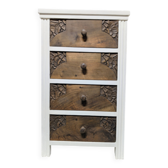 Small chest of drawers with 4 drawers, carved wood