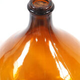 Demijohn amber