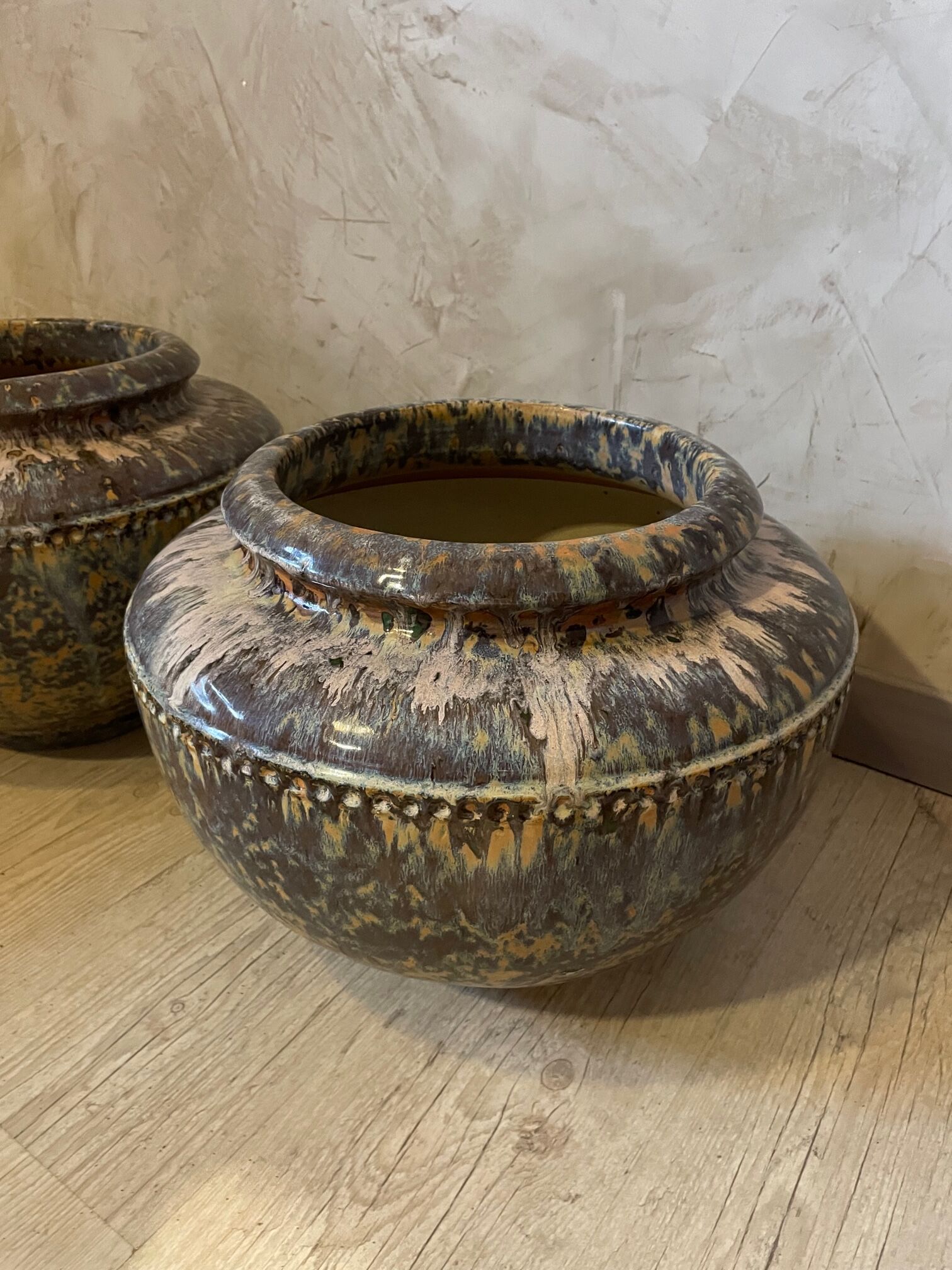Pair of ceramic pots