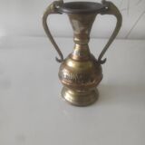Old vase/old vintage cup