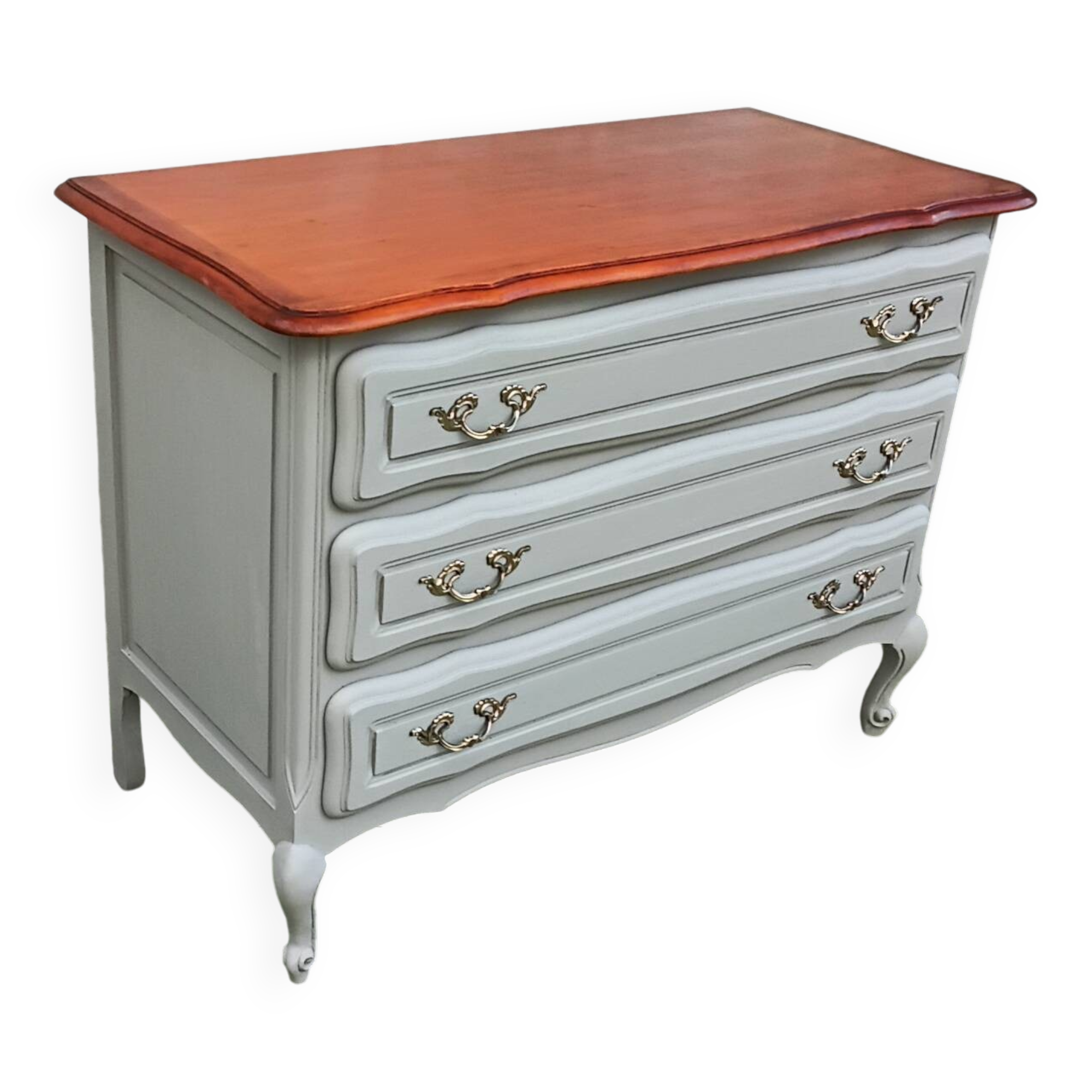 Gray chest of drawers