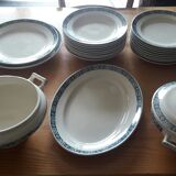 Longchamp "René" Terre de Fer 9-person dinner service