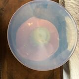 Vase en opaline rose
