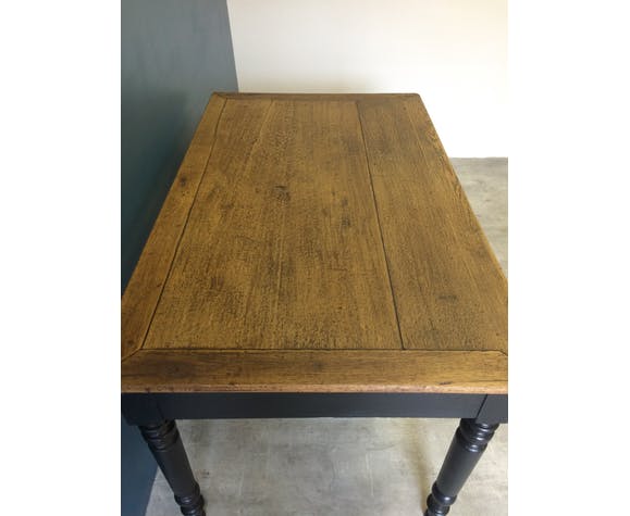 Farm table with drawers