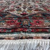 Handmade Pakistani wool and silk rug 124x77cm