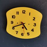 Vintage formica clock silent wall pendulum 60s "Yellow"