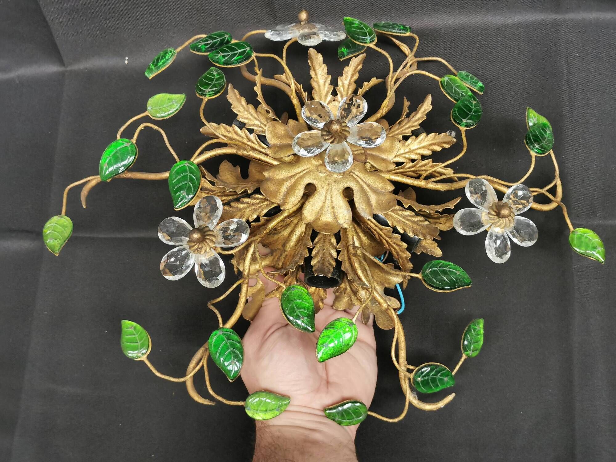 Vintage 70's ceiling light / wall lamp, gold metal leaves and glass flowers