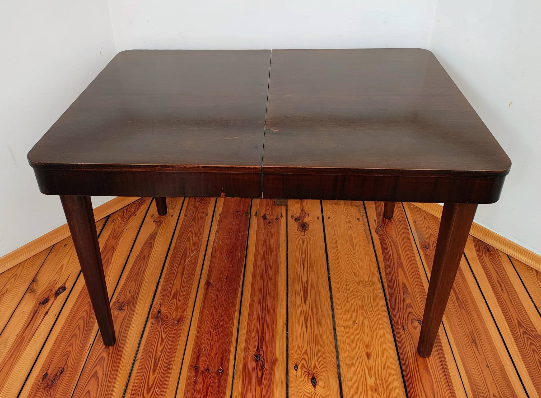 Czechoslovakian Extendable Dining Table by Jindřich Halabala for Up Závody