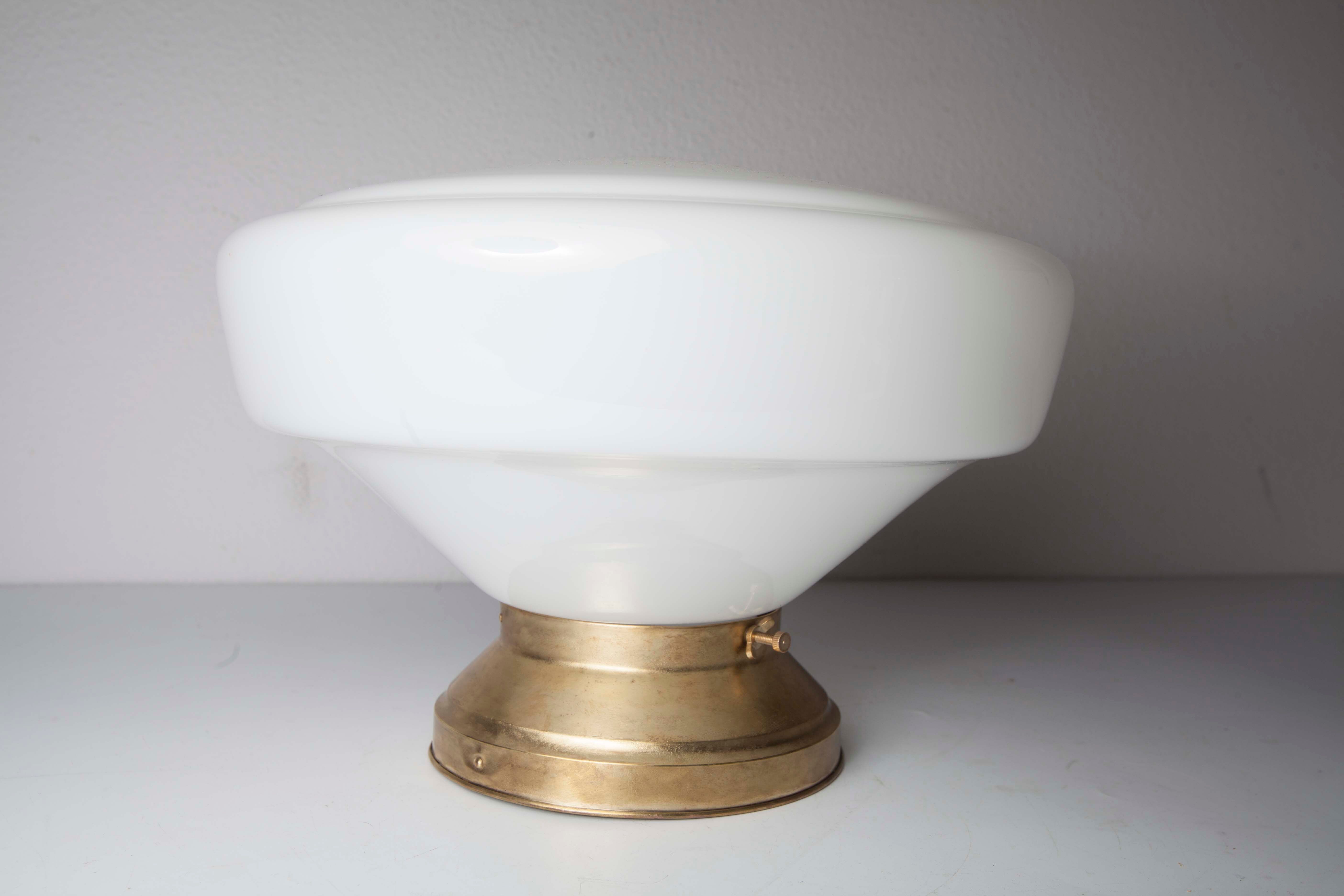 Globe opaline and brass plafon d30cm