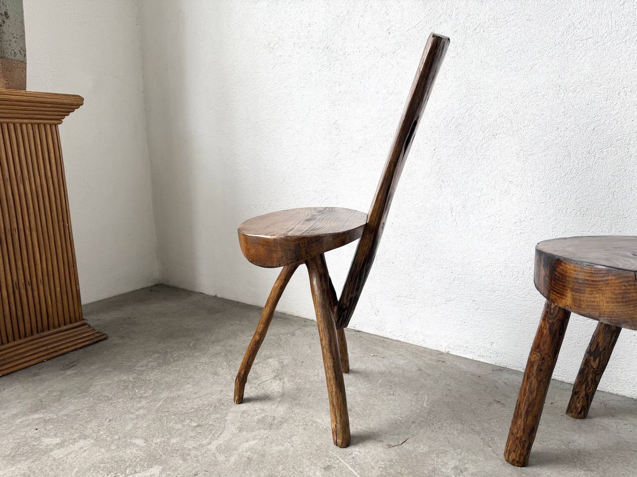 Trio de chaises d'alpage en pin massif, France, années 1950