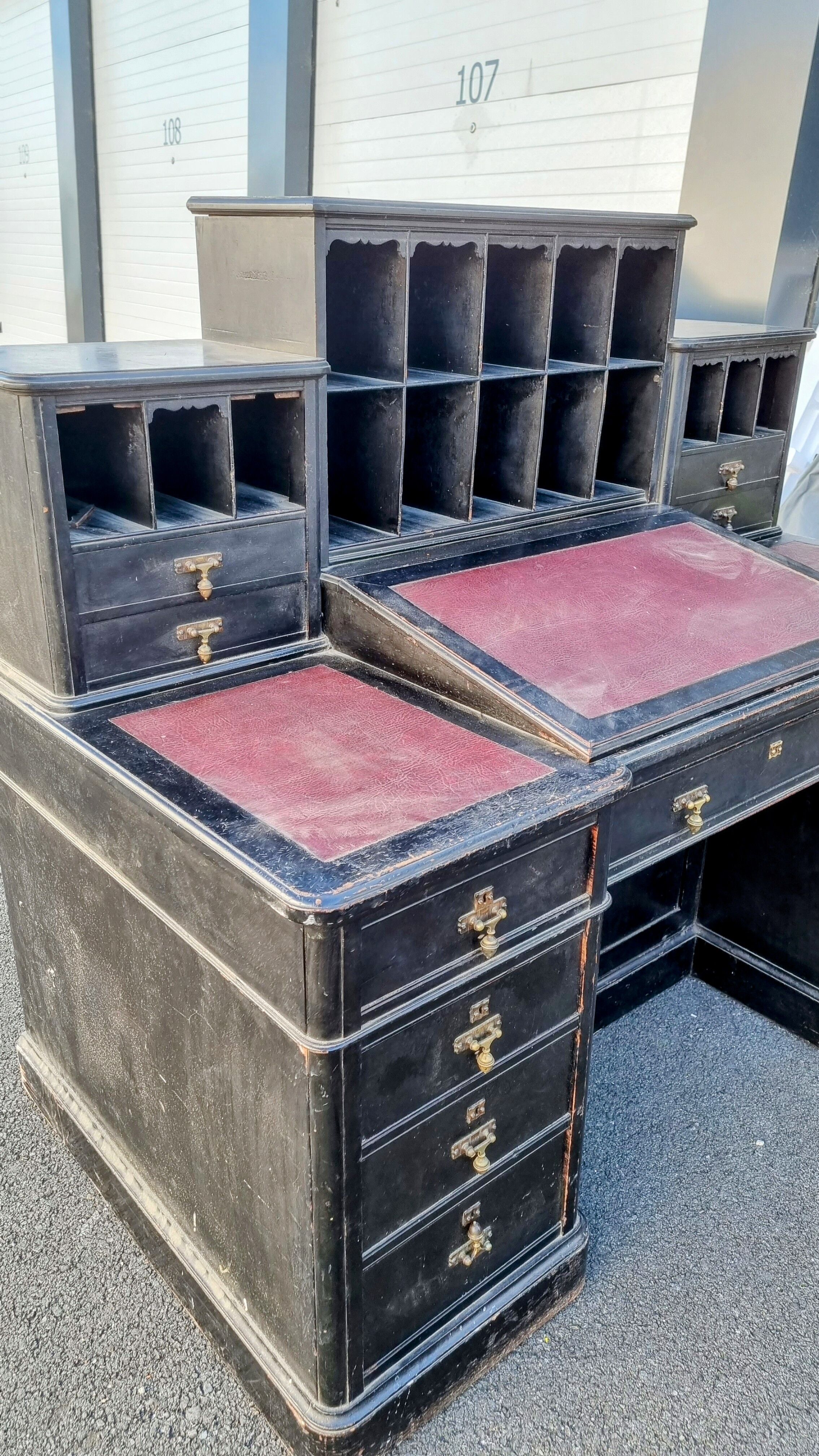 Desk English XIXth