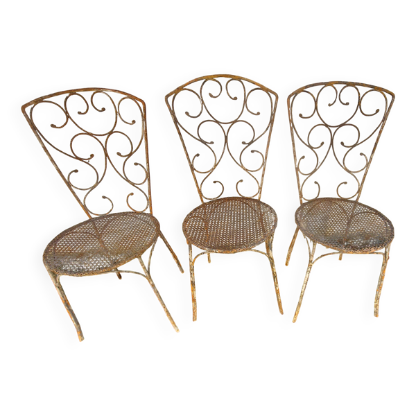 Ensemble de 3 chaises de jardin en fer forgé, assise en rigitulle 1940/50