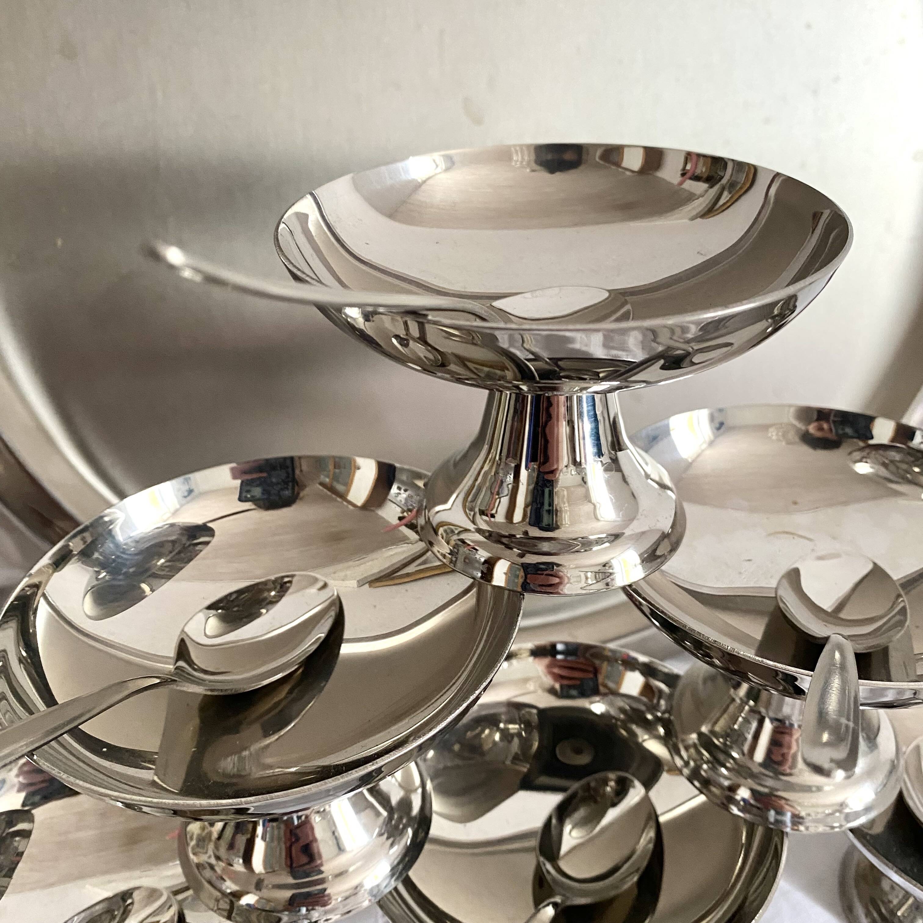 Stainless steel ice cream cup and tray set