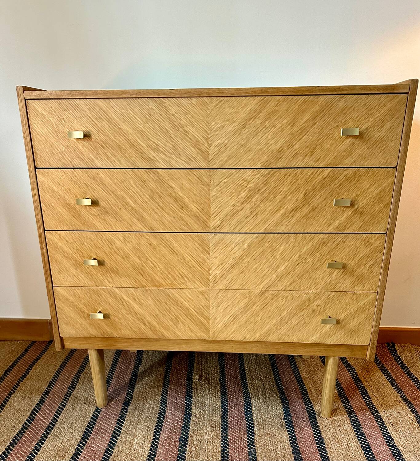 Vintage chest of drawers