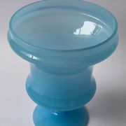 Vase vintage en opaline bleu