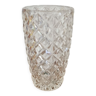 Vase en verre ciselé