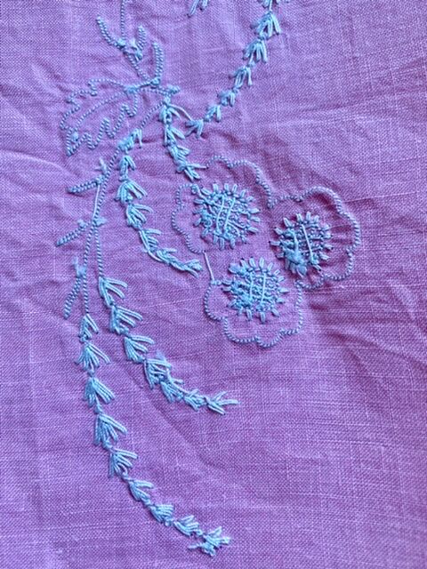 Vintage hand embroidered nape and towels