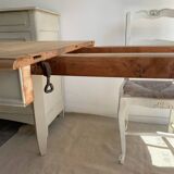 Oval table from the 1930s