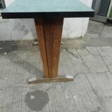 Table bistro wood and formica