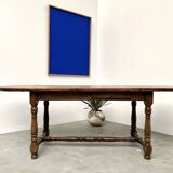 Grande table ancienne ovale en chêne massif – Circa 1900