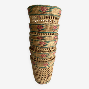 Set of woven straw baskets