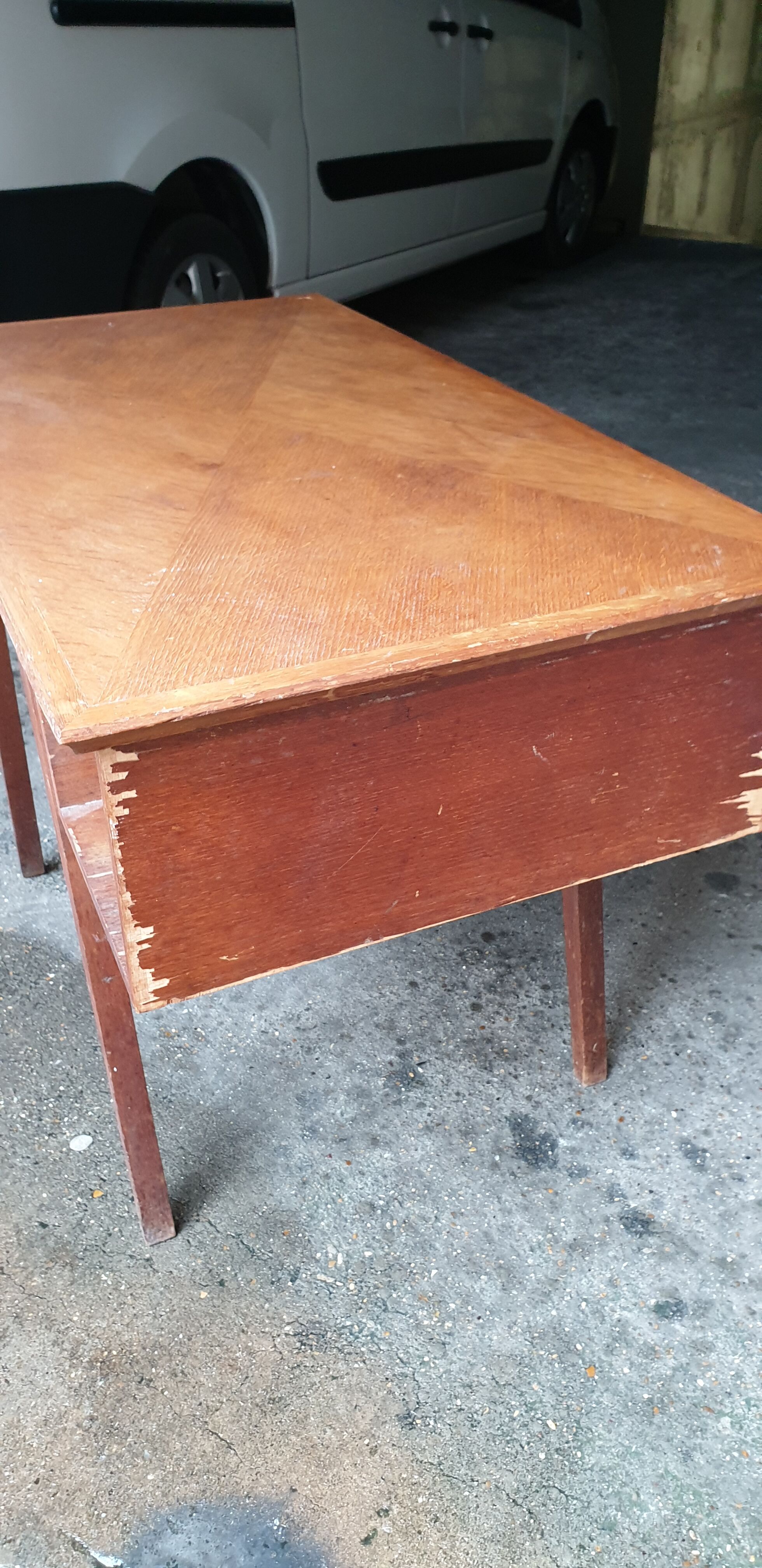 Bureau desing des années 50