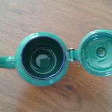 Small green enamelled pourer