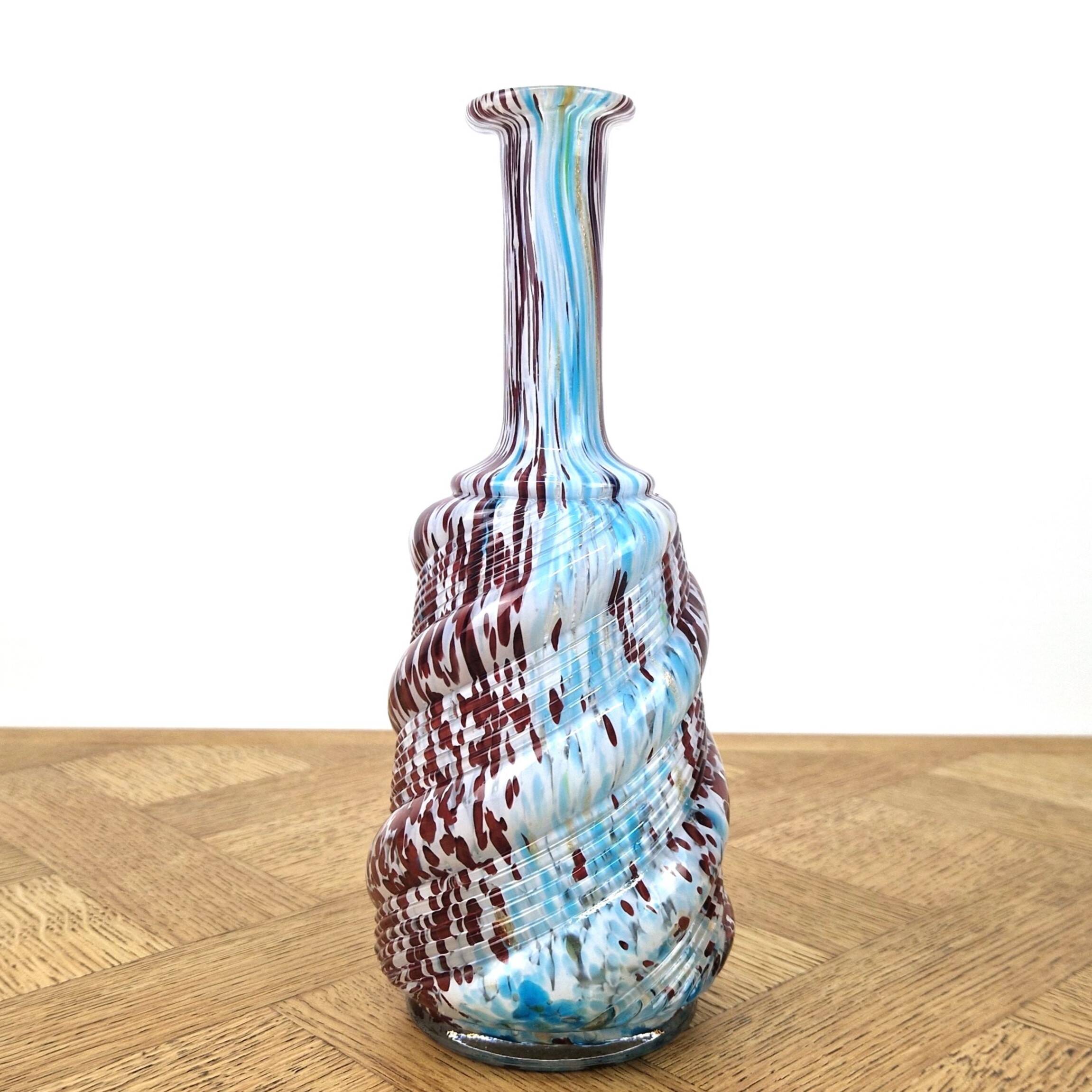 Art Nouveau carafe with twisted and variegated decoration by Legras