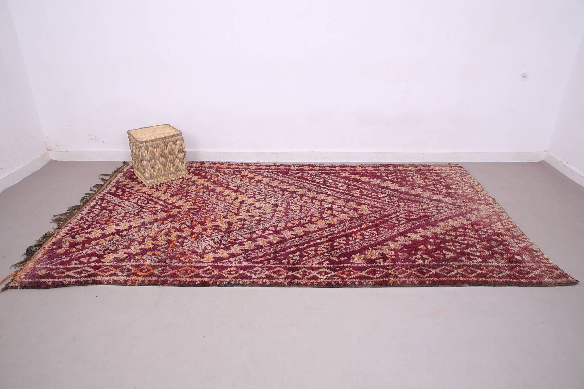 Burgundy Vintage Moroccan rug 183 x 321 cm - Berber Wool Rug - Handmade Rug