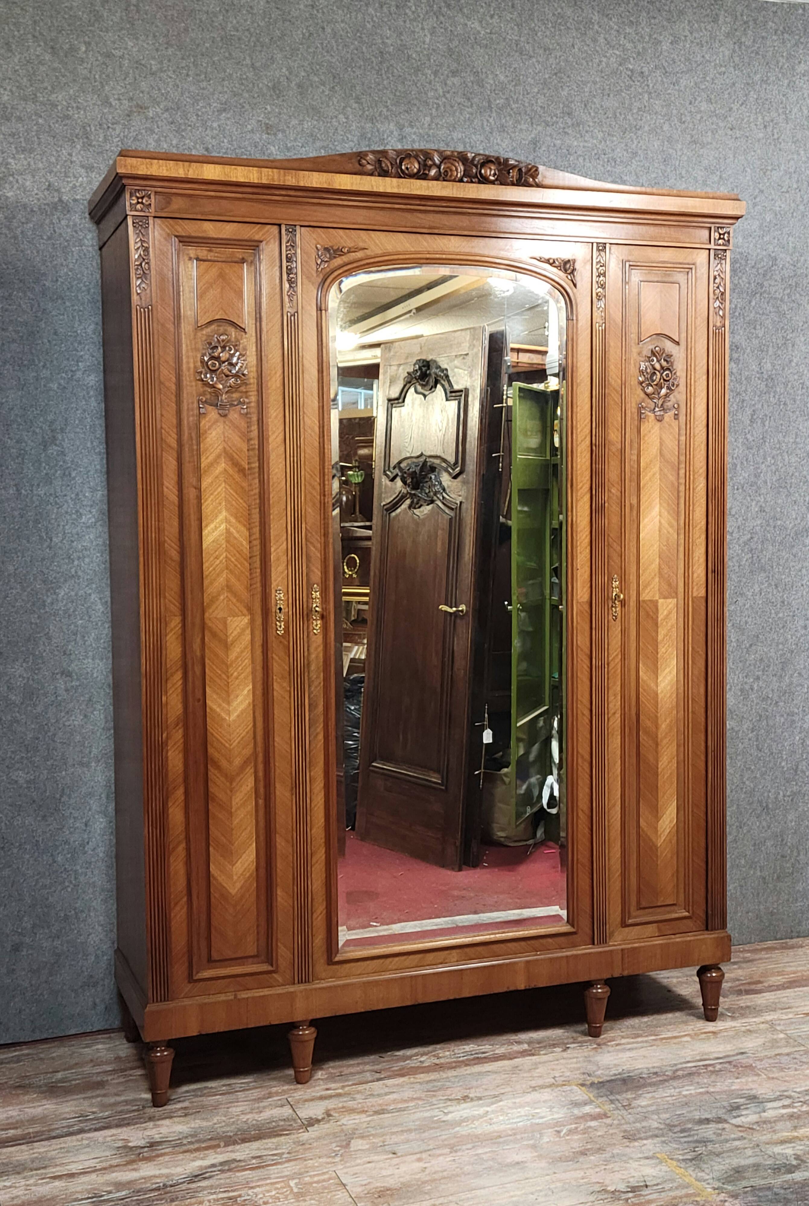 Art Deco period wardrobe in burr walnut
